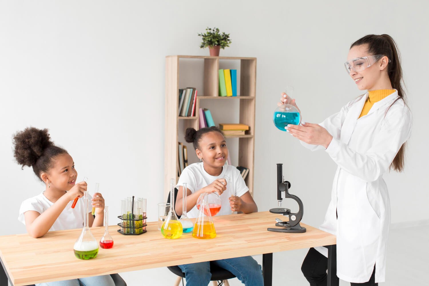 student learning about chemistry experiment